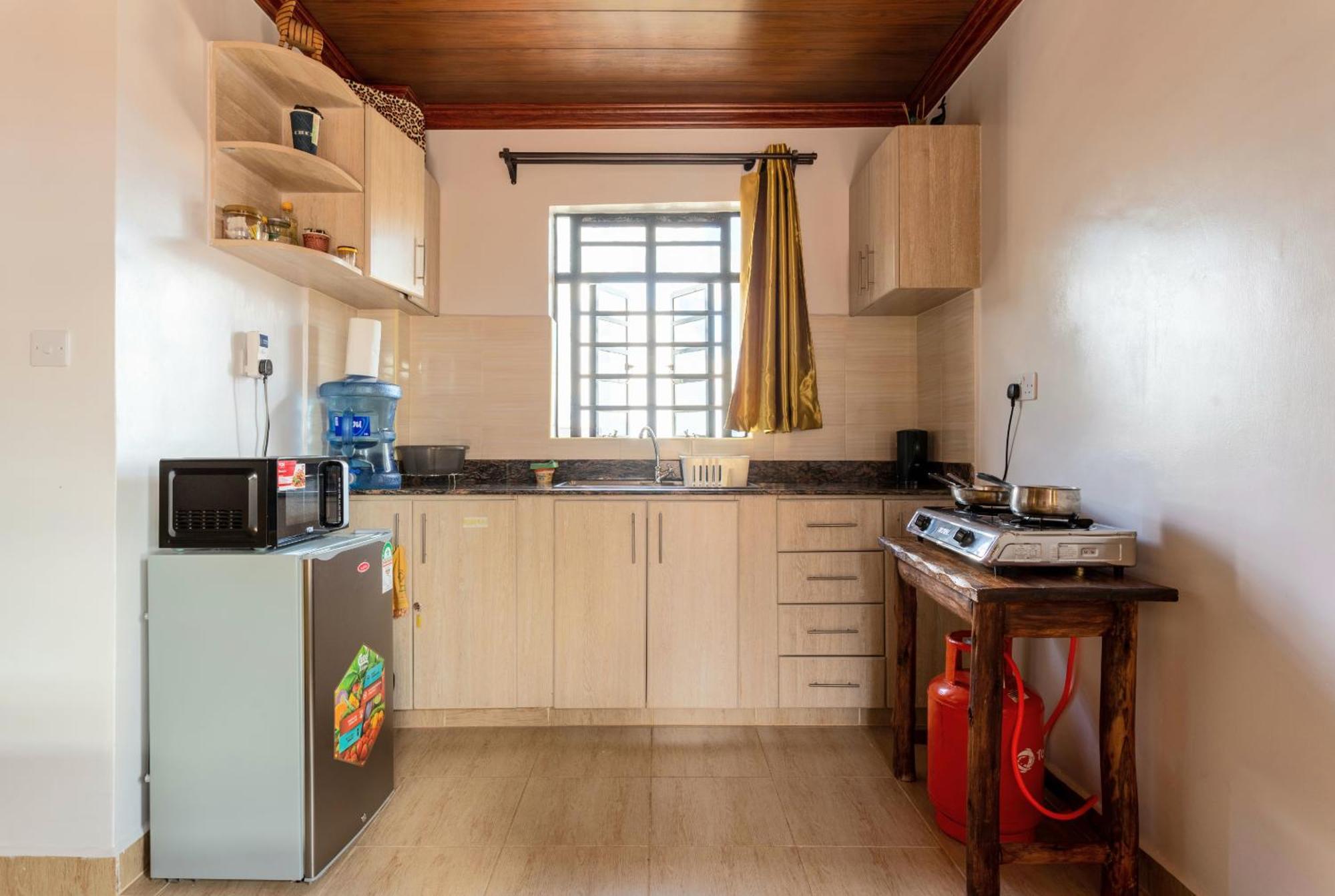 Penthouse Rooftop Studio With King Bed Nairobi Exteriör bild